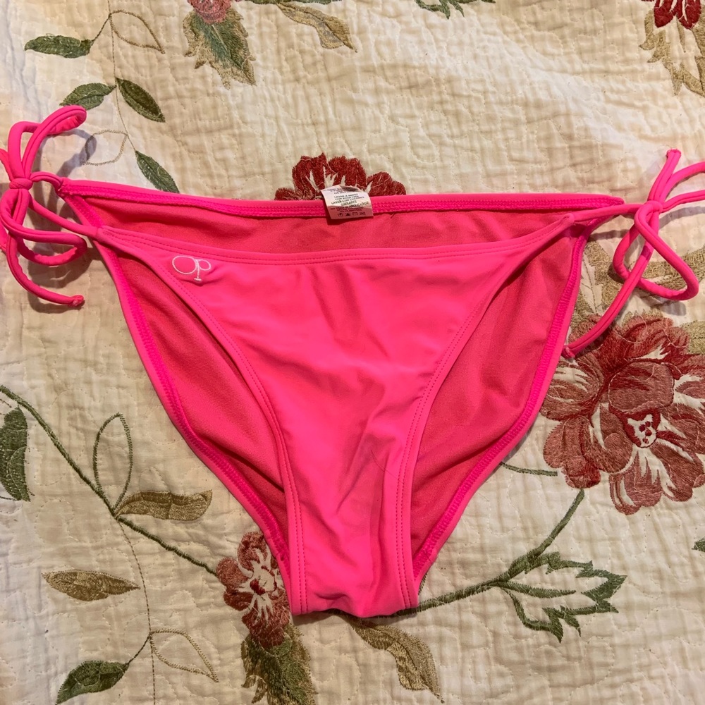 pink bikini bottoms